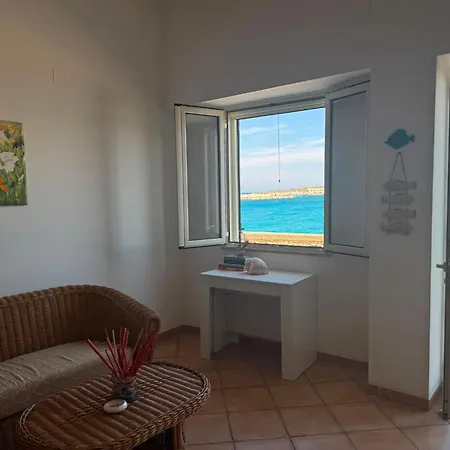 Fronte Mare House